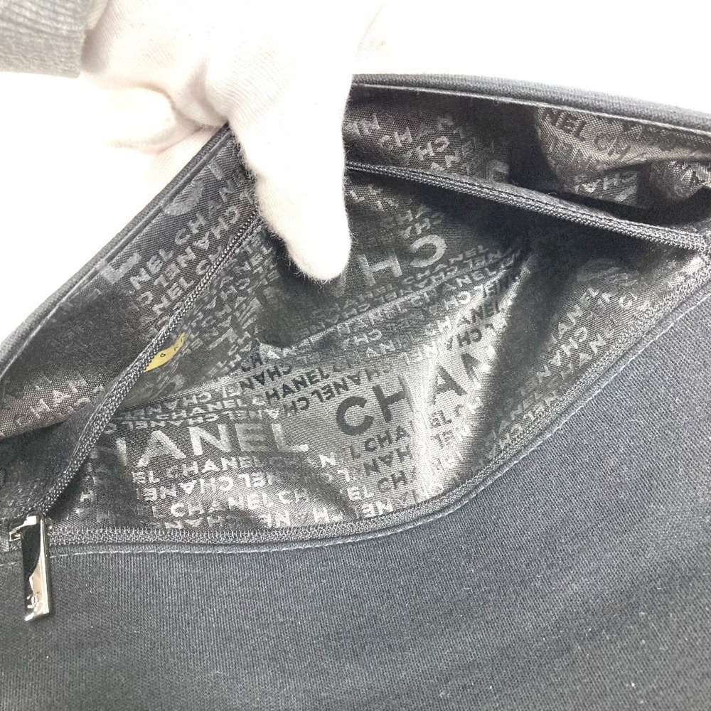 CHANEL Bag - Picture 11 of 16